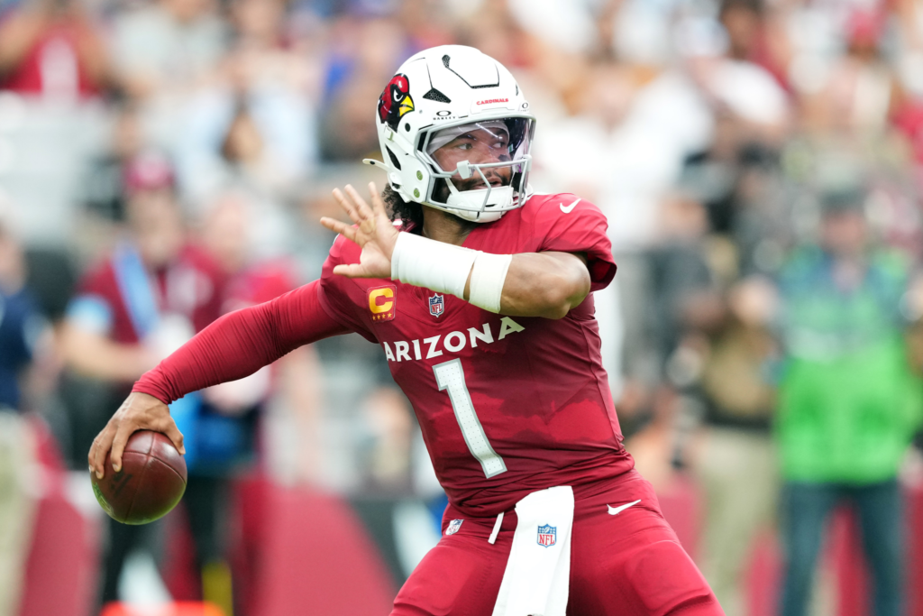 Sep 15, 2024; Glendale, Arizona, USA; Arizona Cardinals quarterback Kyler Murray (1) throws against the Los Angeles Rams during the first half at State Farm Stadium. Mandatory Credit: Joe Camporeale-Imagn Images